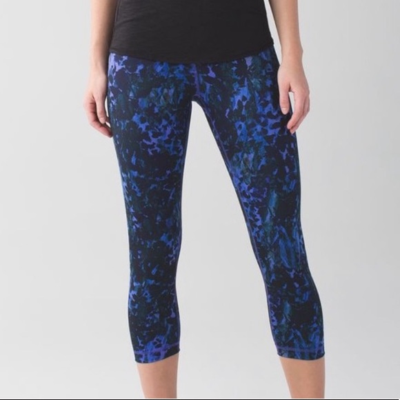 Lululemon Wunder Under Crop II Floral Sport Iris 6 - Picture 1 of 9
